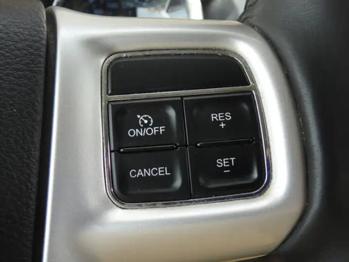 Lancia Voyager 2014, foto 21