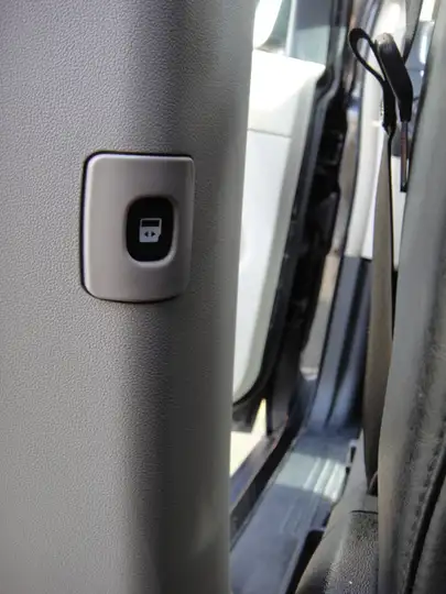 Lancia Voyager 2014, foto 32