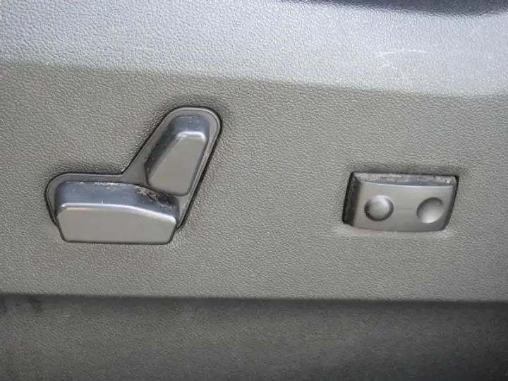 Lancia Voyager 2014, foto 29