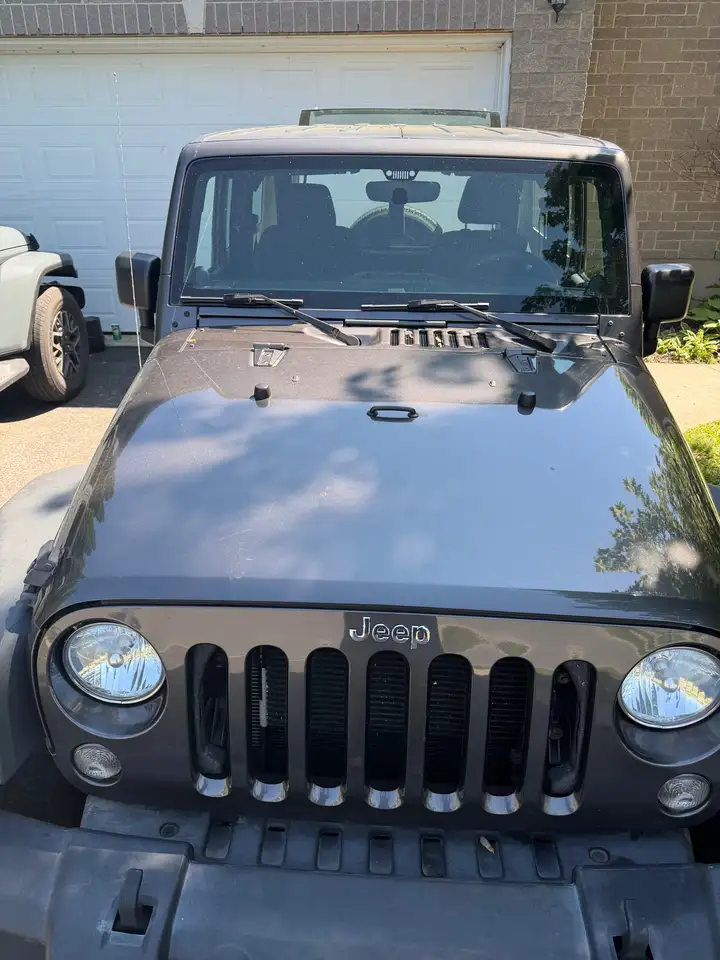 Jeep Wrangler снимка Jeep Wrangler