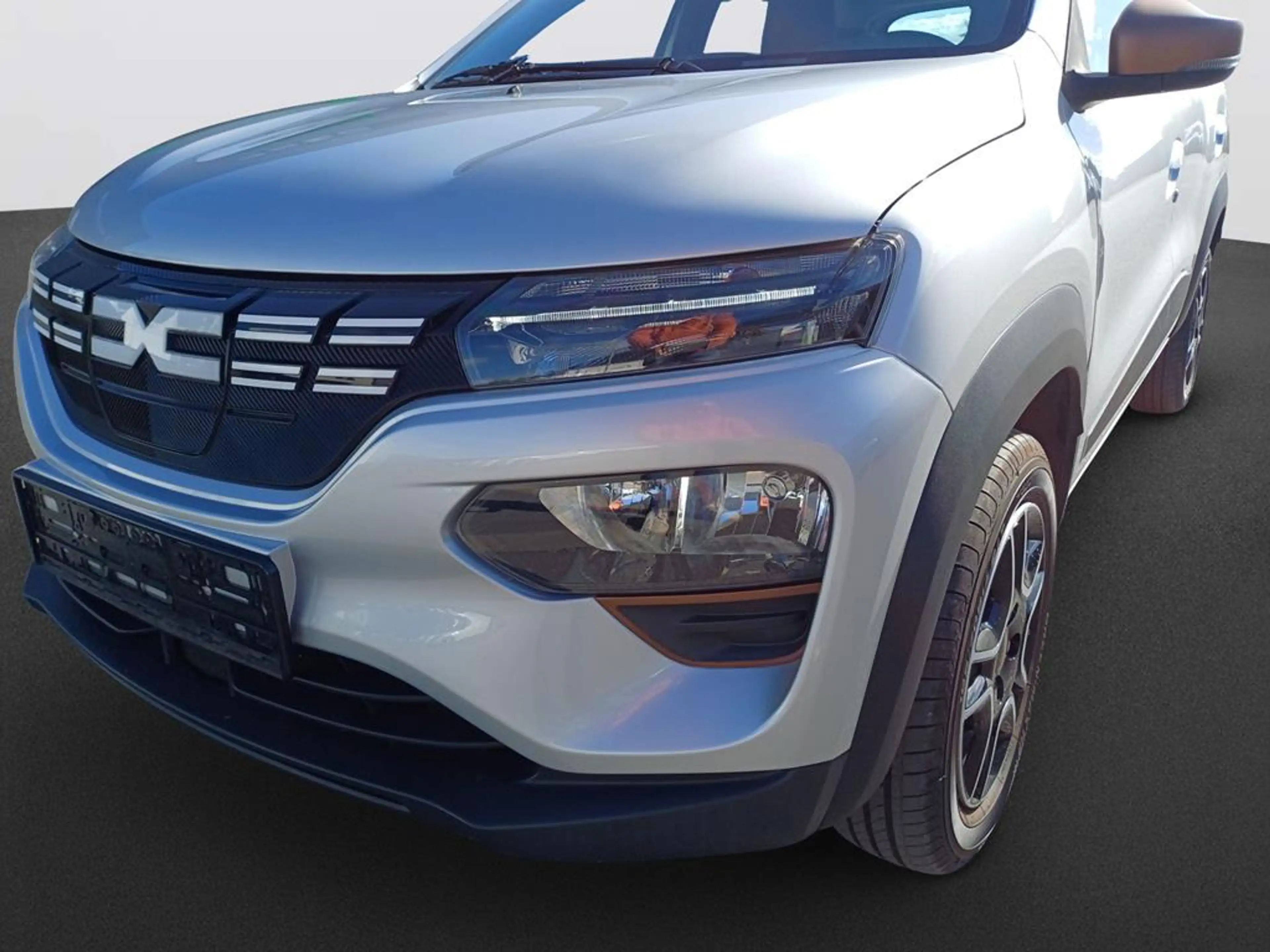 Dacia Spring Extreme — photo 8