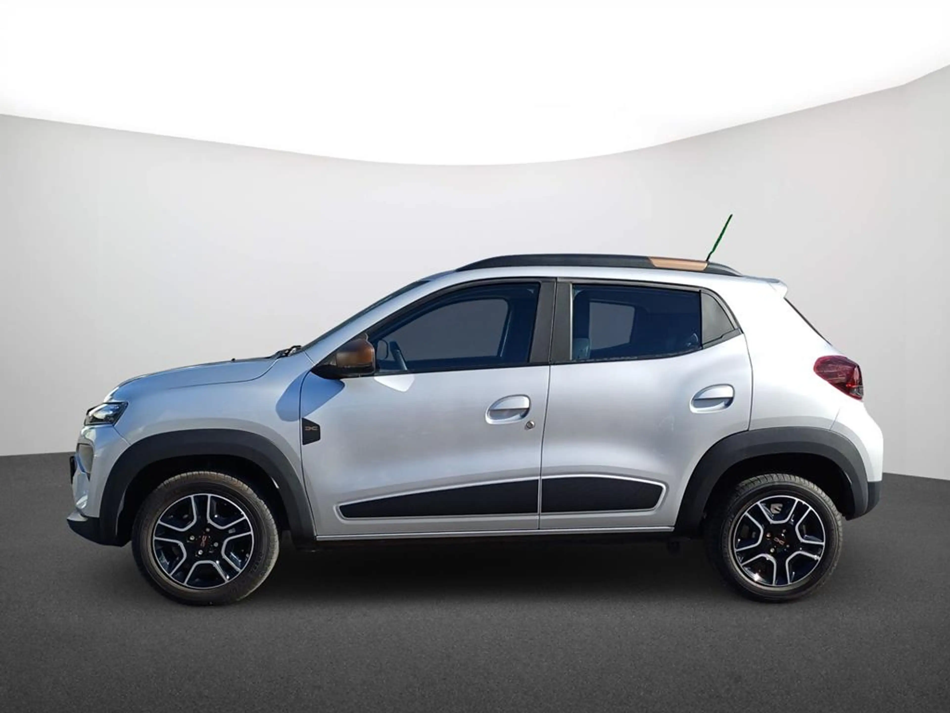 Dacia Spring Extreme — photo 3