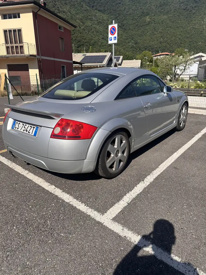 Audi TT 1.8t, foto 7