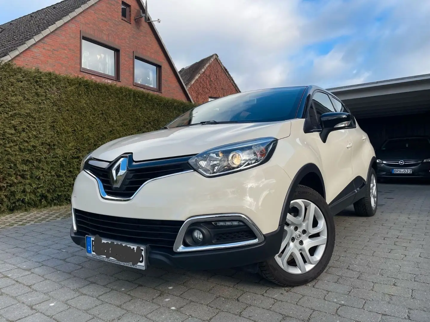 Renault Captur Intens*Navi*Apple/Android*SHZ*GJ-Räder* - 1
