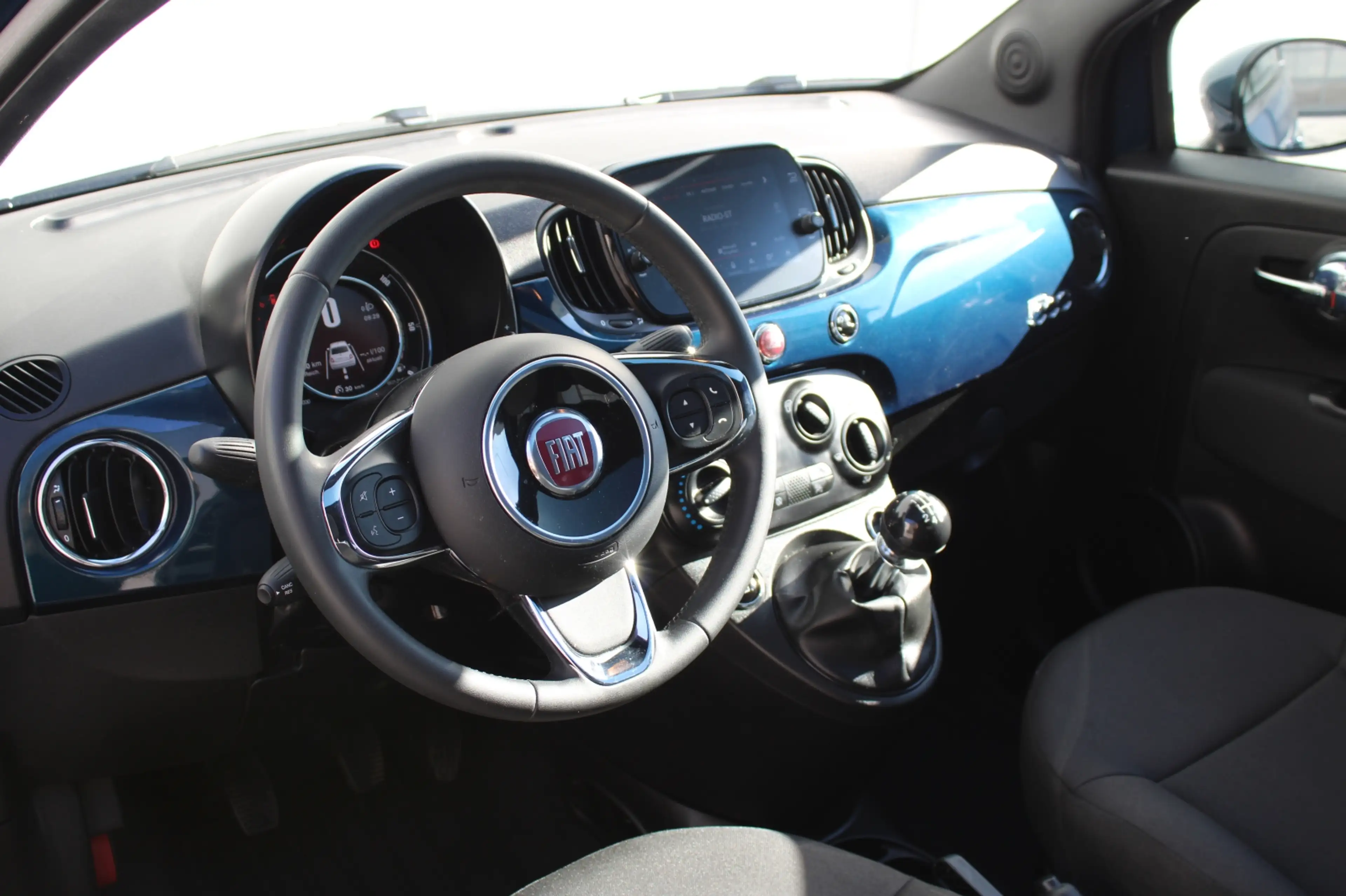 Fiat 500 Abarth 500 HB Dolcevita Hybrid 70PS — photo 10
