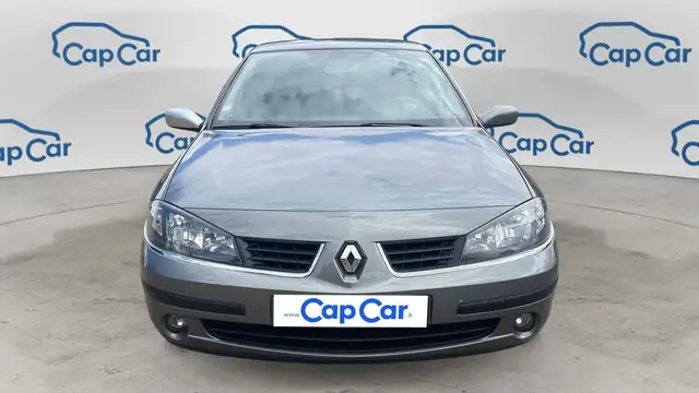 Renault Laguna view 5
