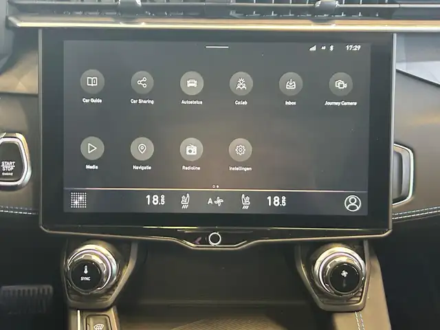 Lynk & Co 01 view 23