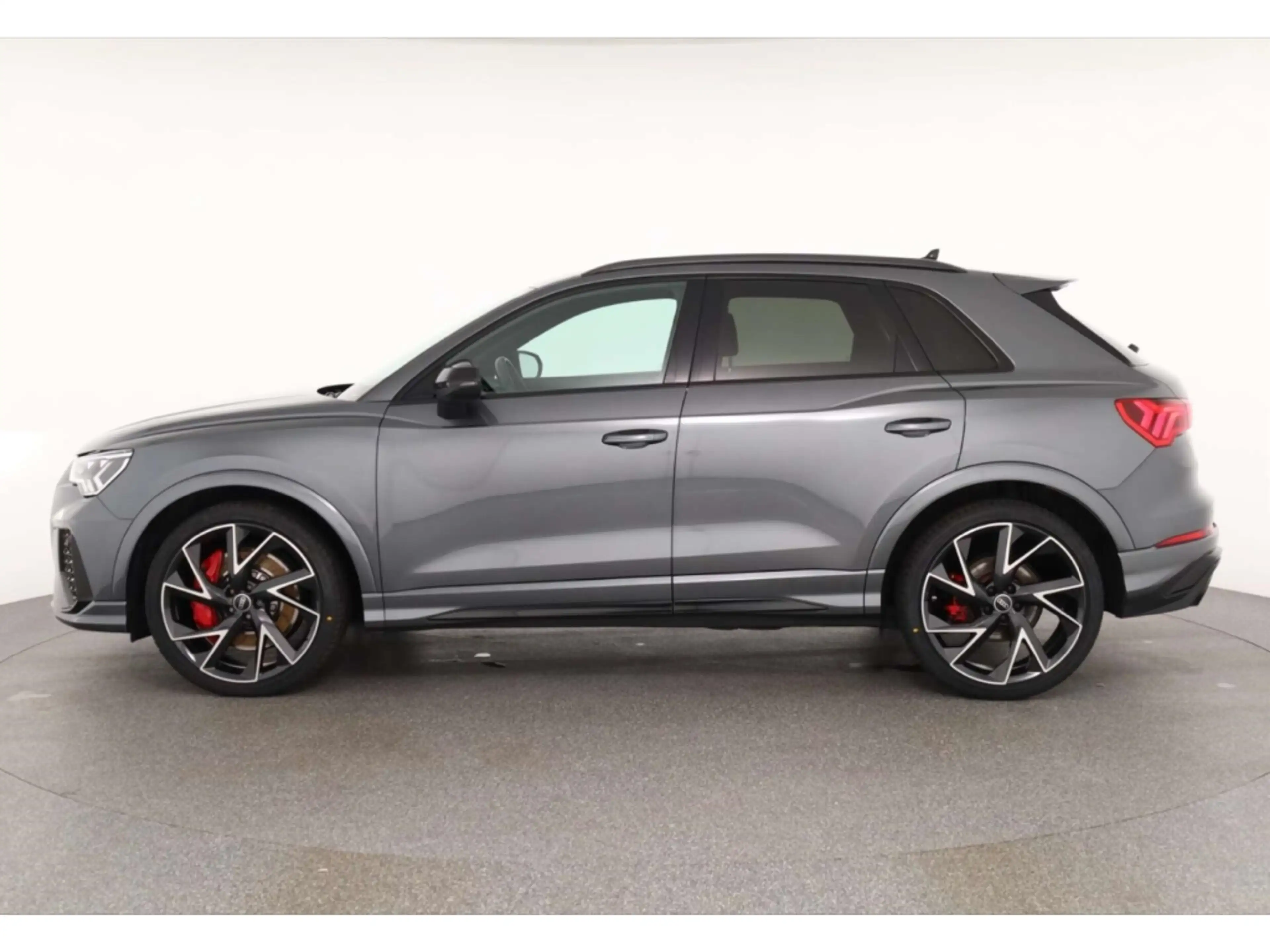 Audi RS Q3 TFSI quattro 280kmh/Matrix/21''/Leder/Sonos — photo 5