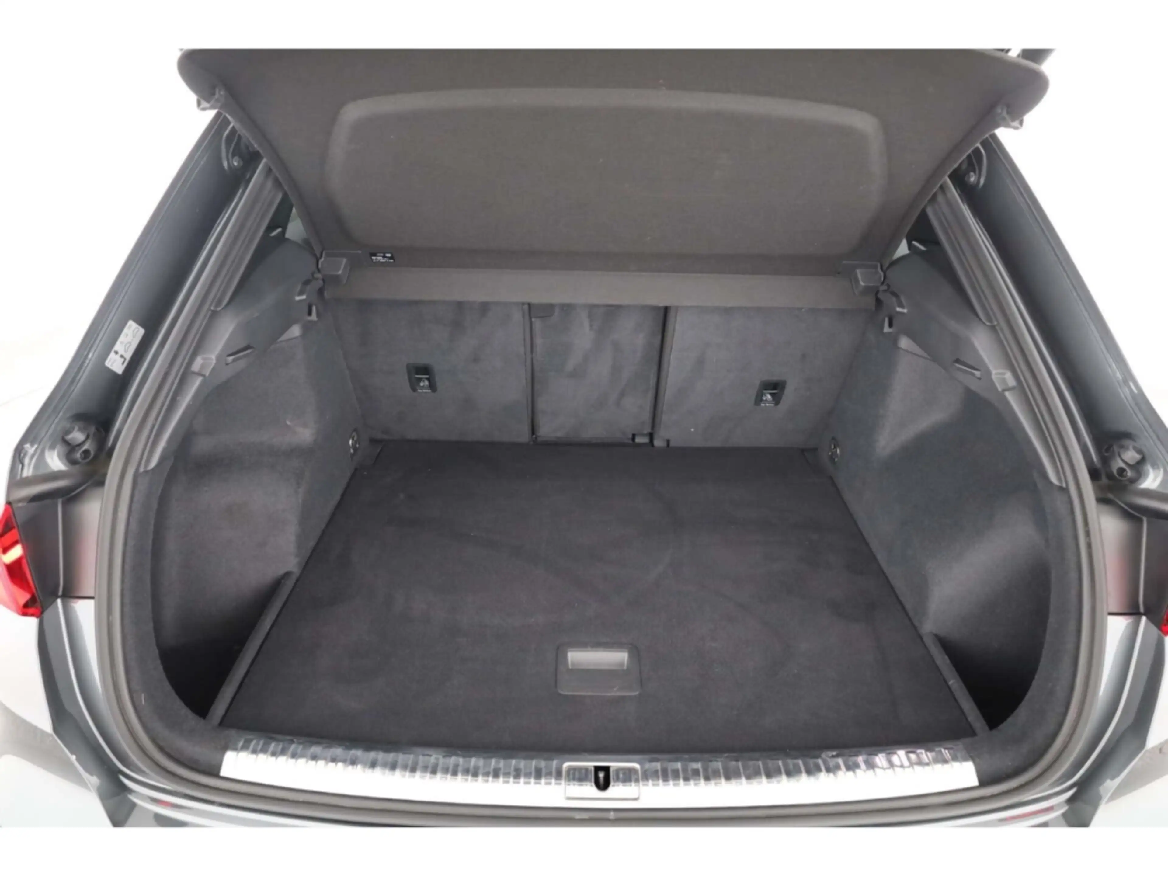 Audi RS Q3 TFSI quattro 280kmh/Matrix/21''/Leder/Sonos — photo 12