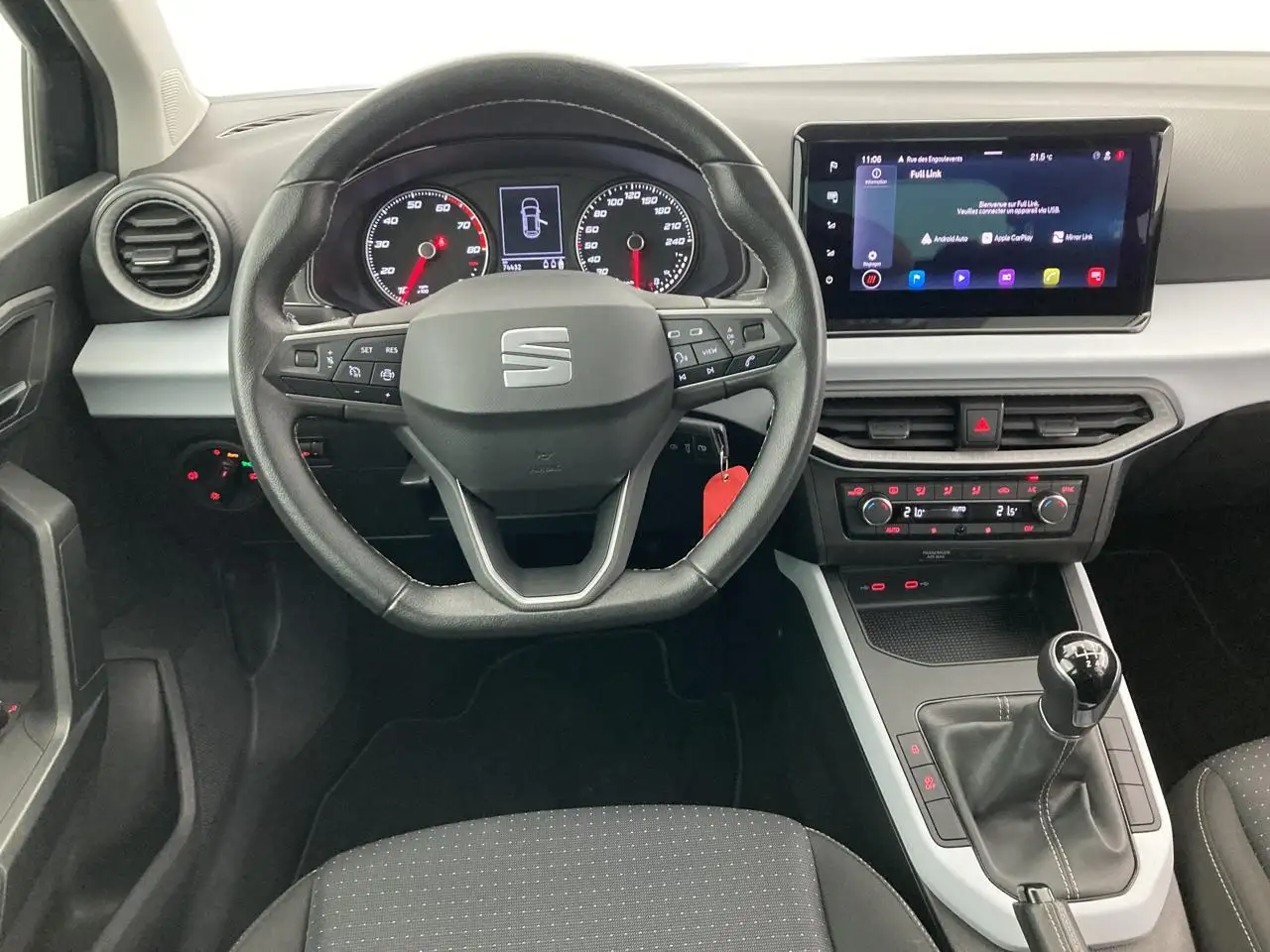 SEAT Arona 1.0 TSI Move! Navi, миниатюра 15