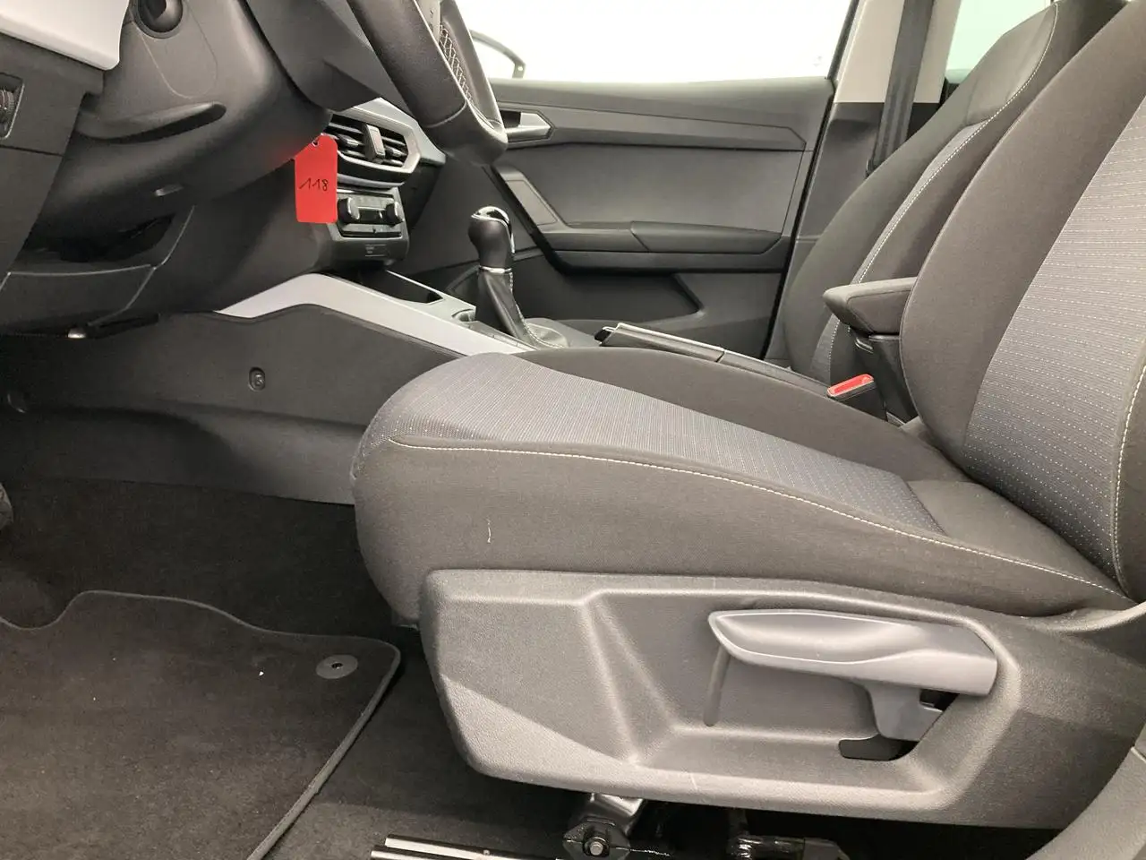 SEAT Arona 1.0 TSI Move! Navi, миниатюра 30