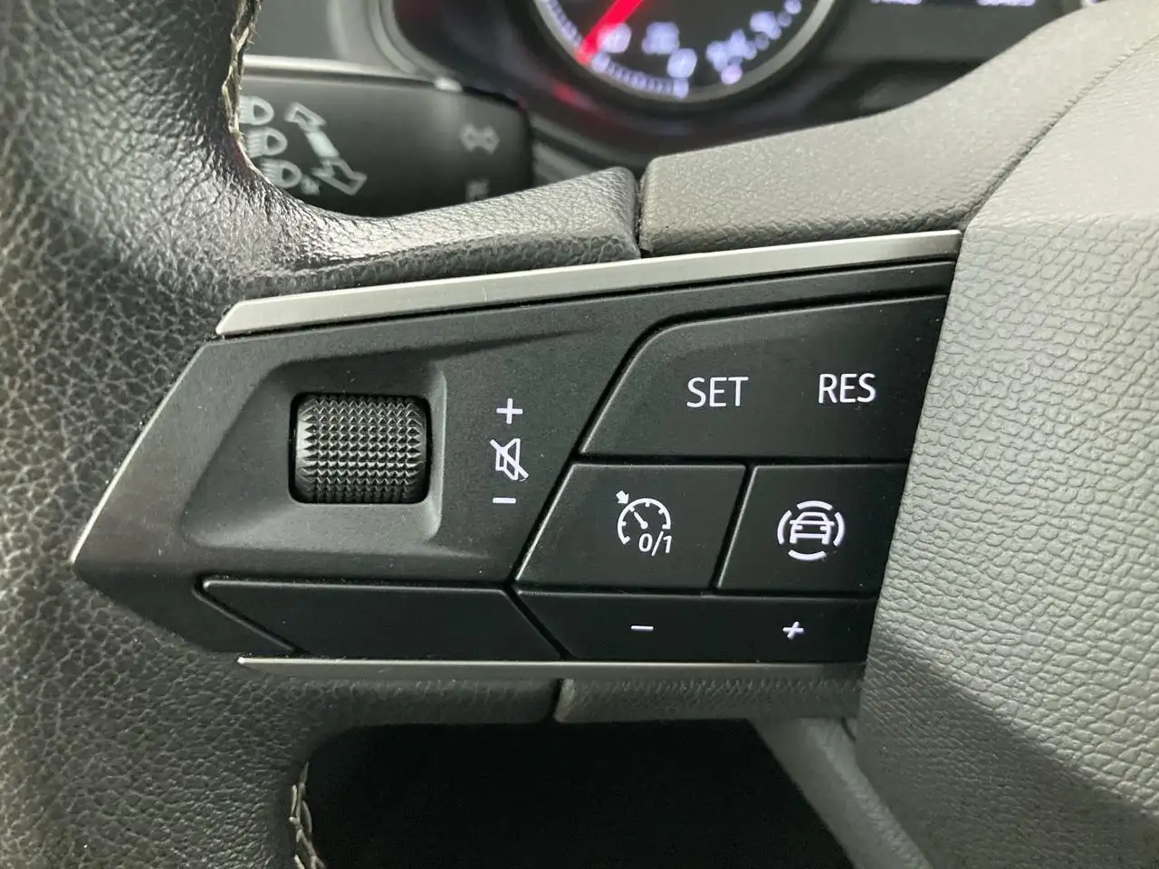 SEAT Arona 1.0 TSI Move! Navi, миниатюра 17