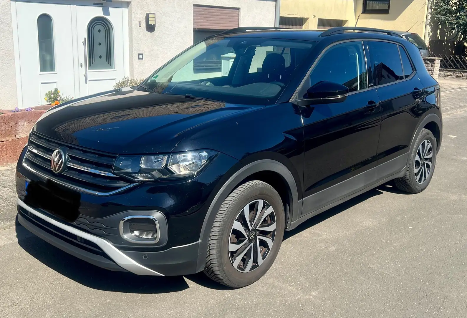 Volkswagen T-Cross Active Schwarz - 2