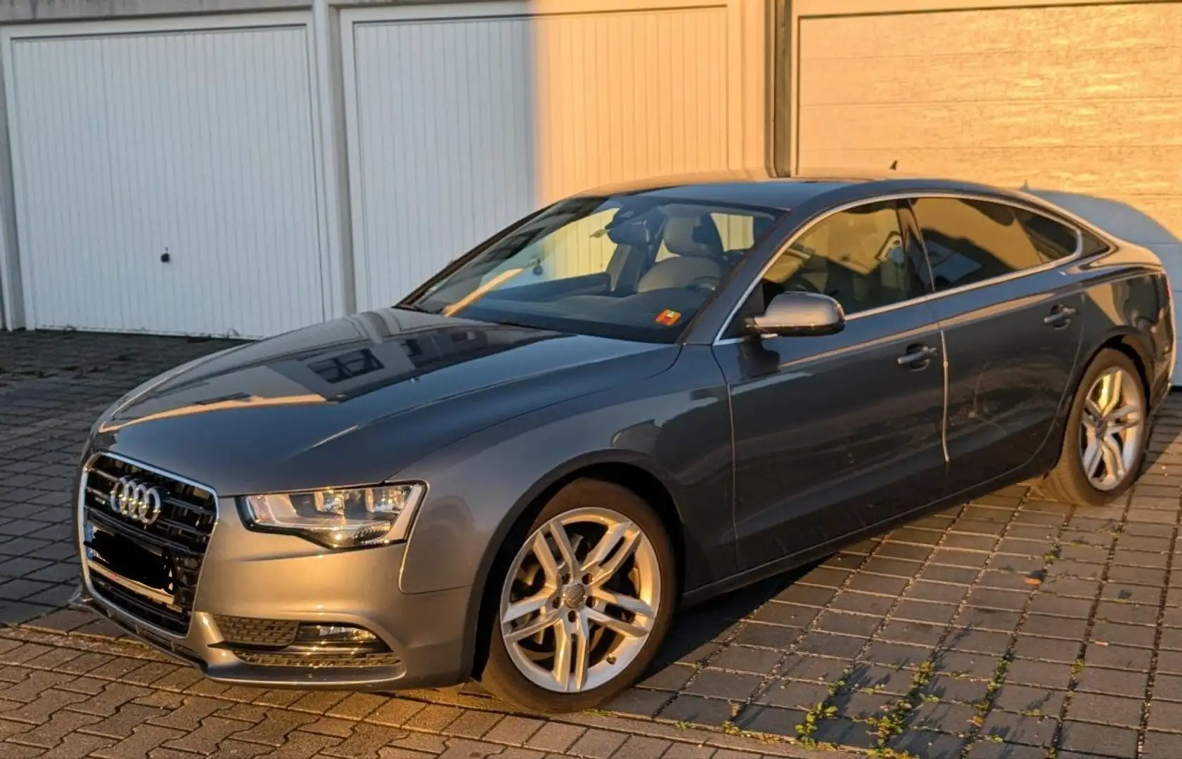 Audi A5 A5 2.0 TDI Sportback quattro DPF Grau - 2