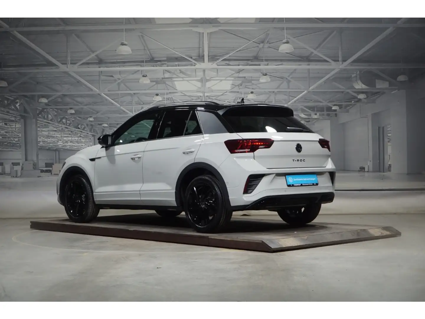 Volkswagen T-Roc R-Line 1.5 TSI DSG 18 Zoll Black Style Kamer Grau - 2