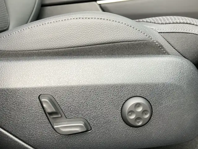 Mercedes-Benz GLC 220 d 4MATIC Ansicht 15