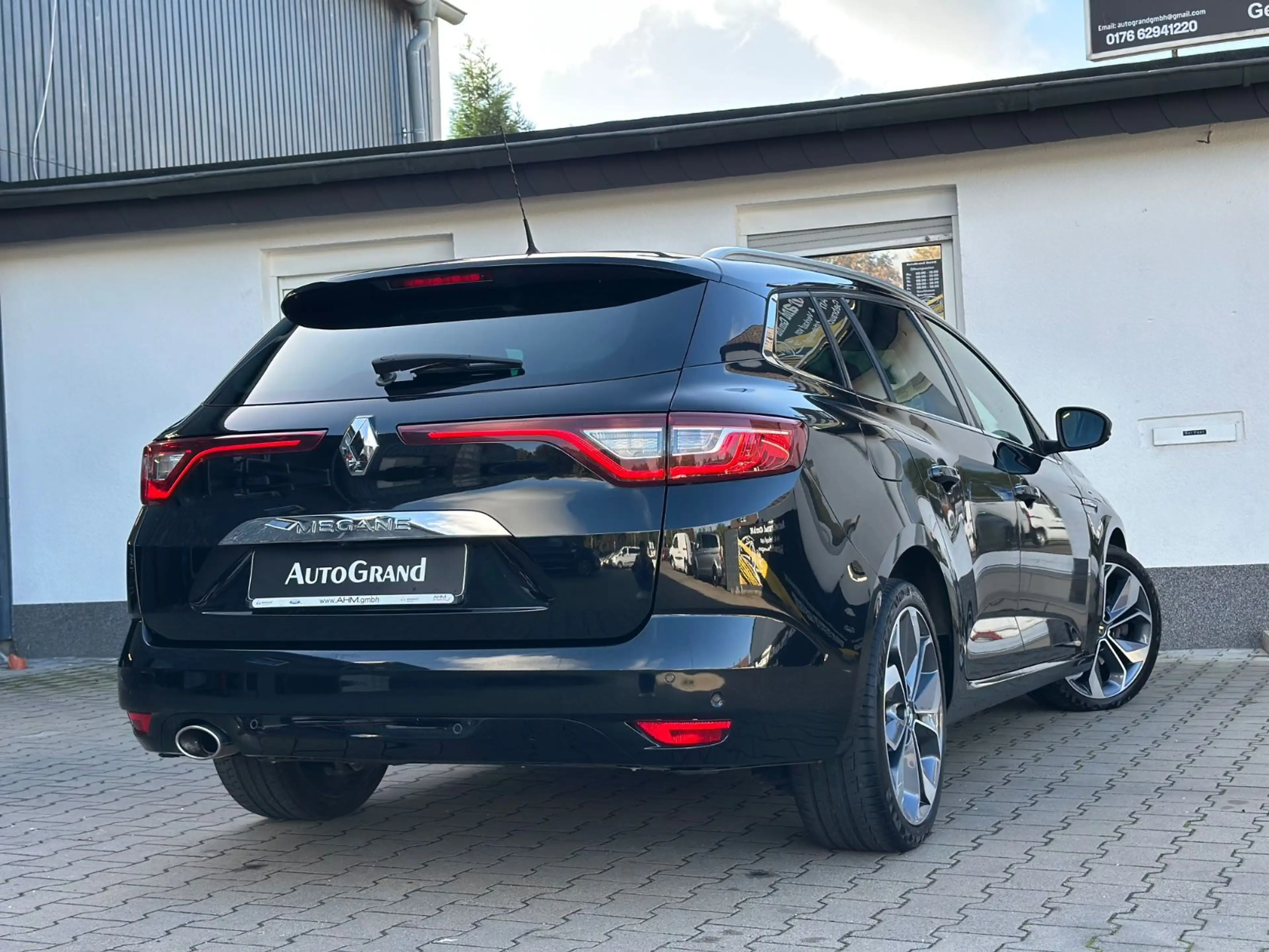 Renault Megane IV Grandtour BOSE-Edition*1HAND*LED*Assis — photo 4
