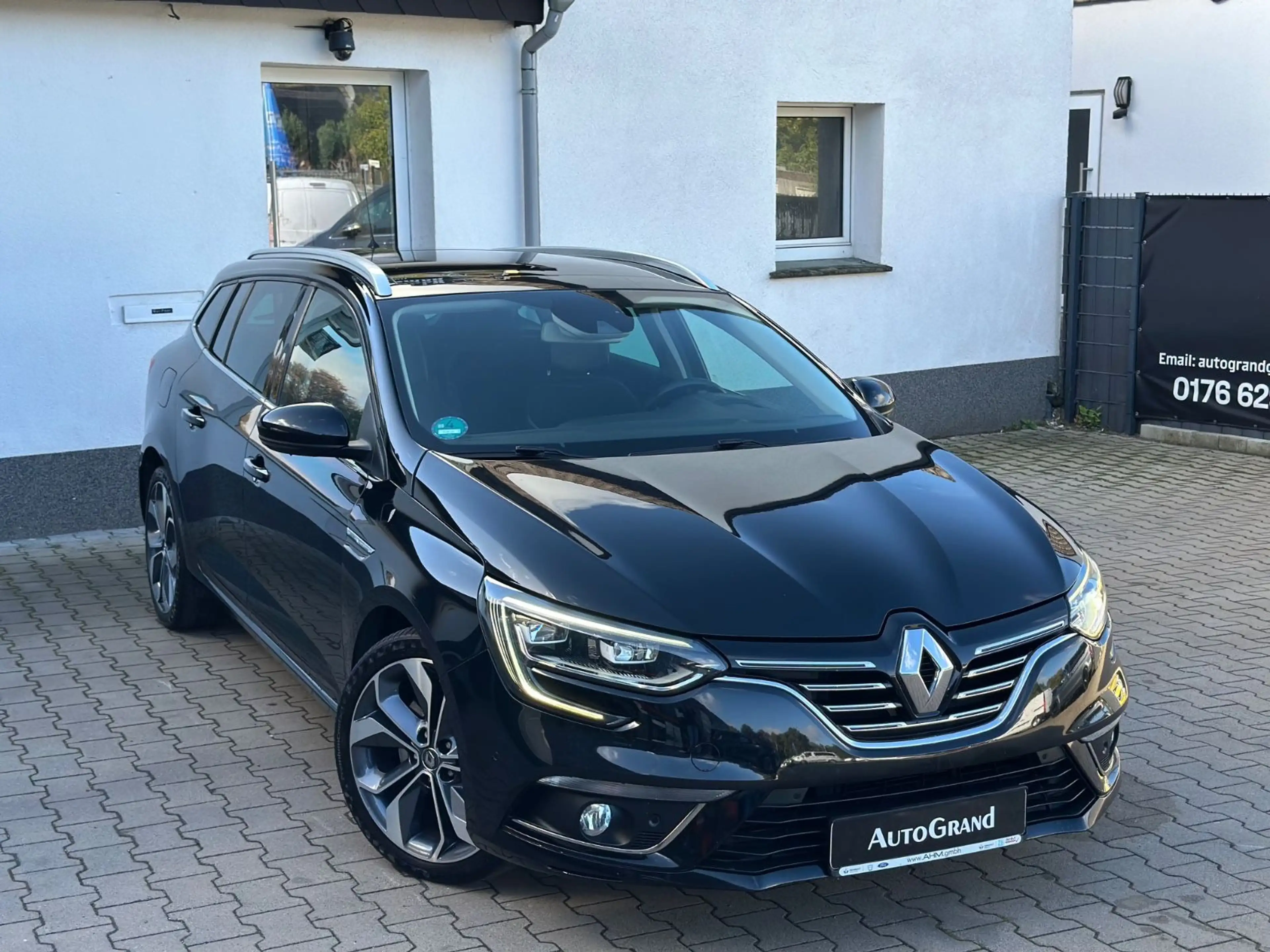Renault Megane IV Grandtour BOSE-Edition*1HAND*LED*Assis — photo 6