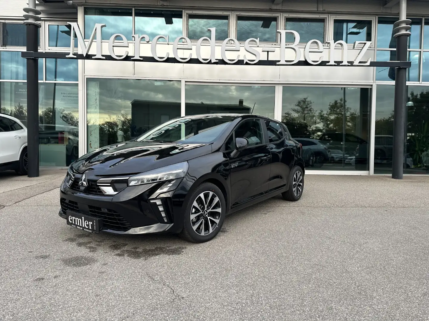 Mitsubishi Colt 1.6 Invite Neuwagen lagernd sofort verfügbar Schwarz - 2