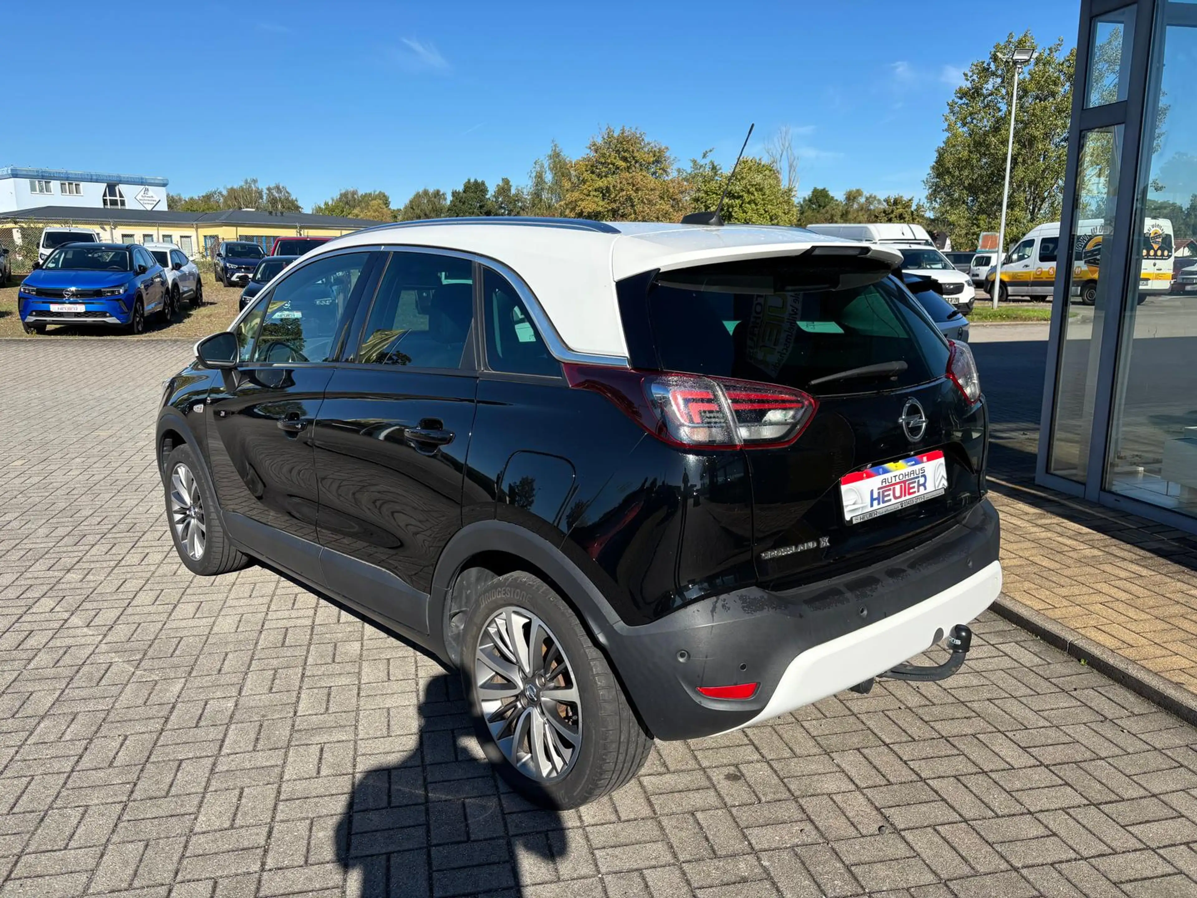 Opel Crossland Ultimate — photo 4