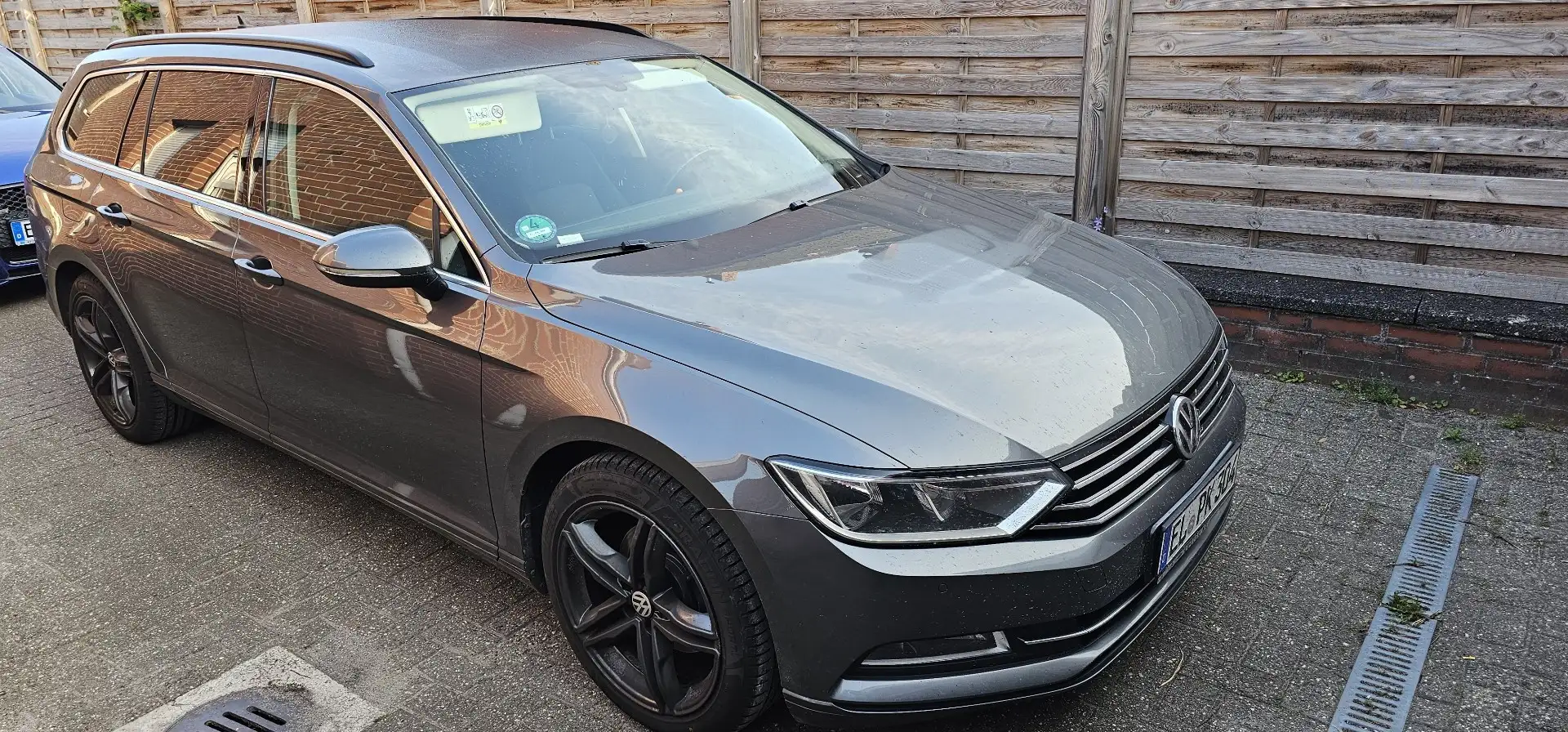 Volkswagen Passat 2.0 TDI (BlueMotion Technology) Comfortline - 1