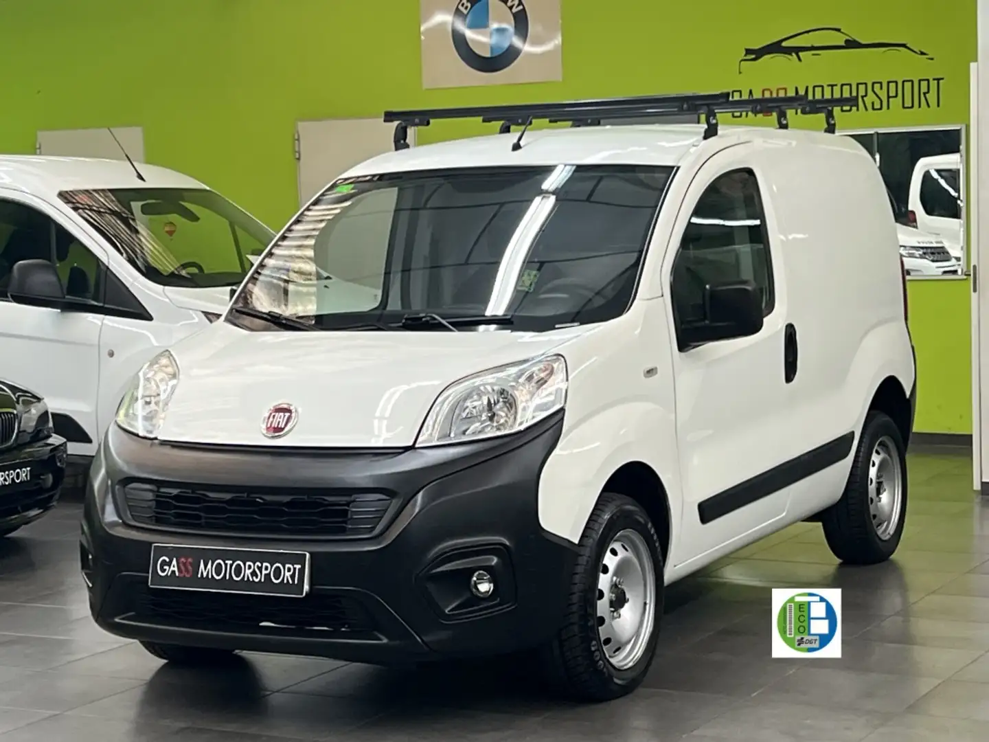 Fiat Fiorino Comercial Cargo 1.4 GNC Base E6 Weiß - 1
