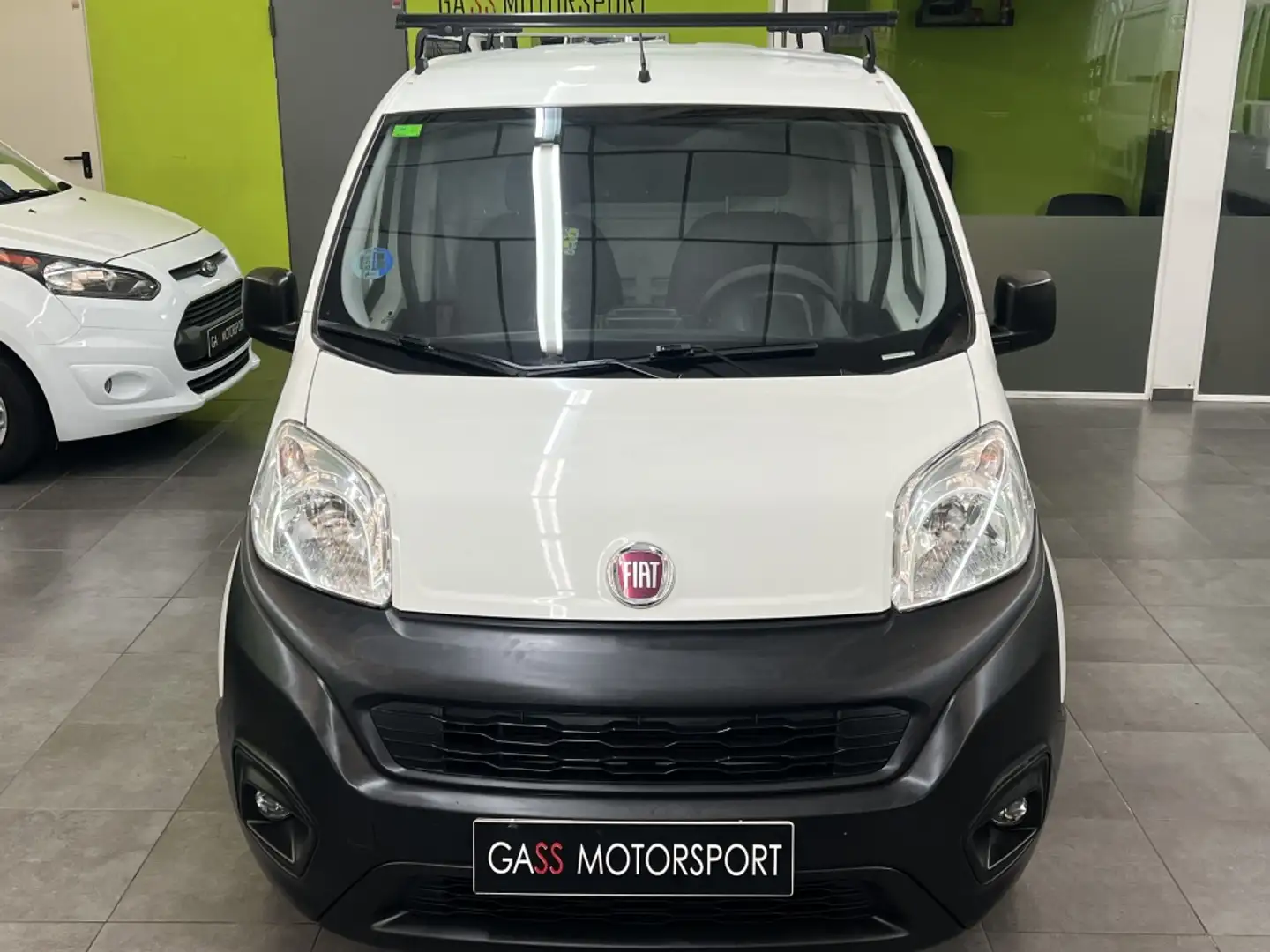 Fiat Fiorino Comercial Cargo 1.4 GNC Base E6 Weiß - 2