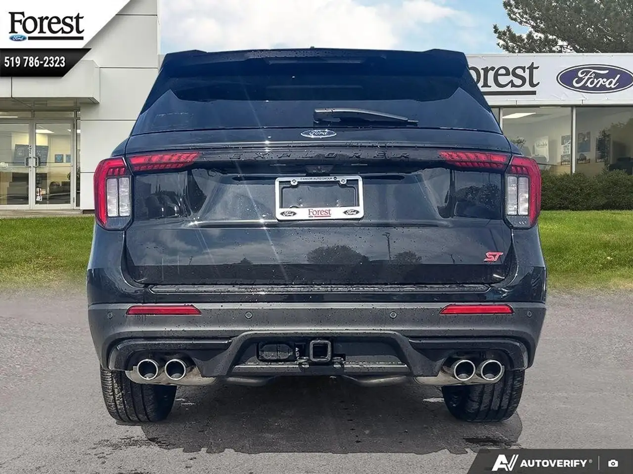 Ford Explorer снимка Ford Explorer
