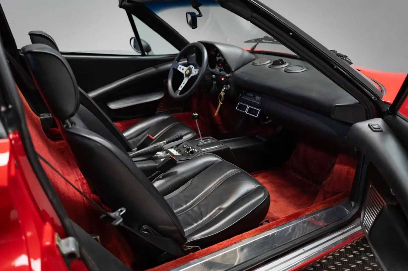 Ferrari 308 GTS Rojo - 2