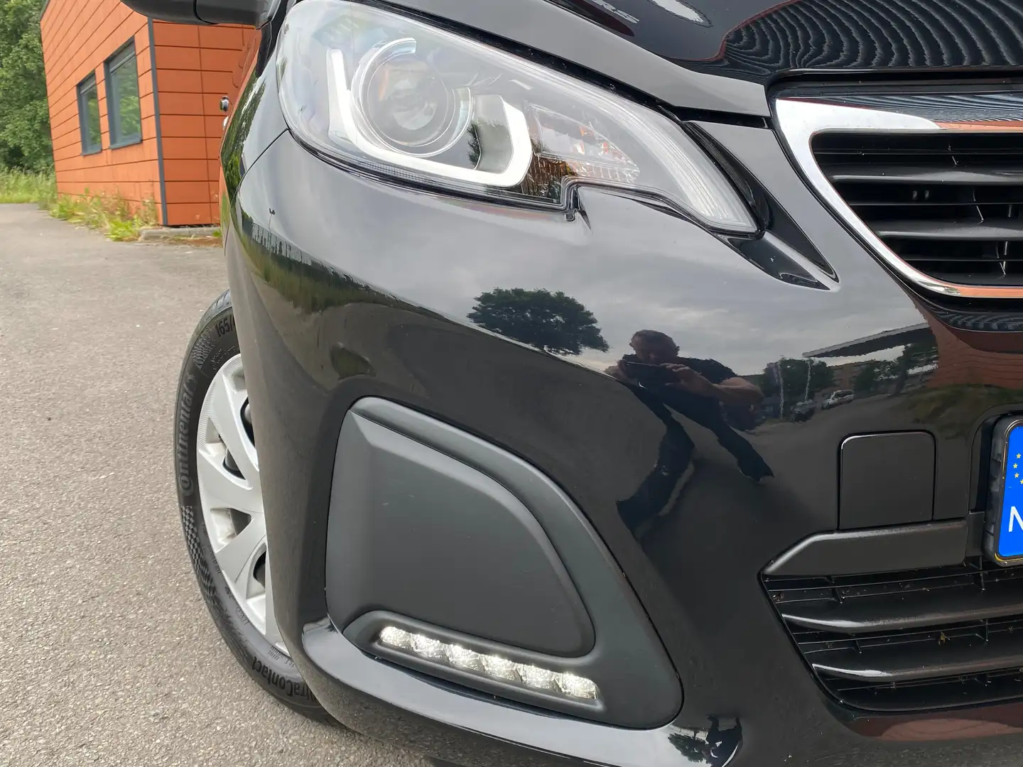 Peugeot 108 108 1.0 e-VTi Active Zwart - 2