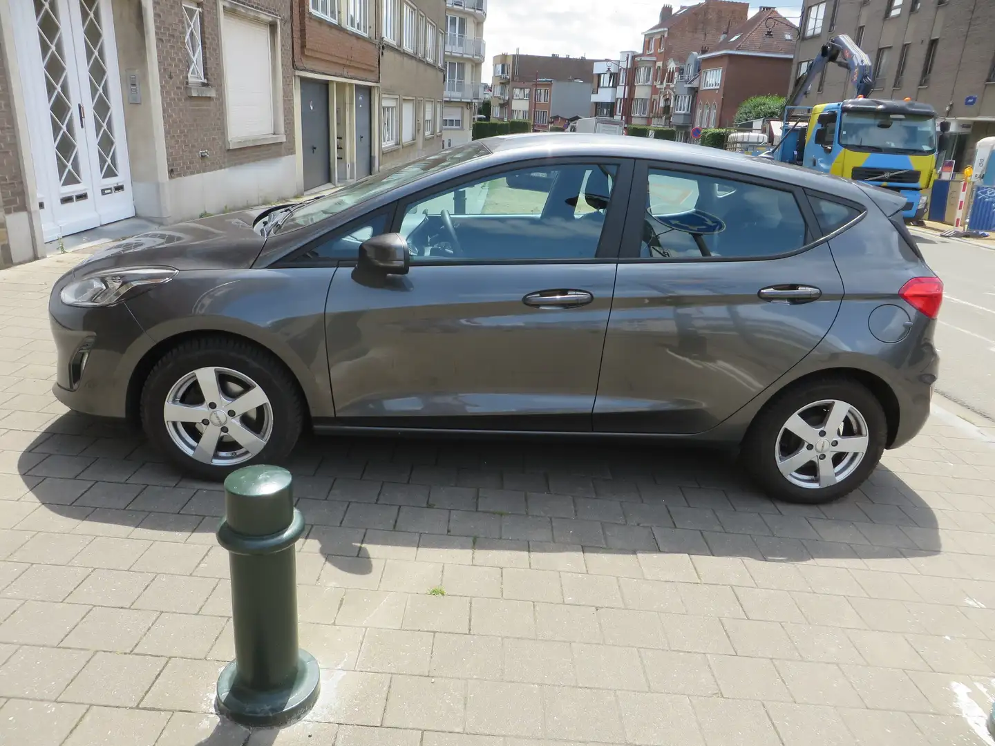 Ford Fiesta 1.1i Titanum Euro 6 b 12 M. Garant Prêt Immat. Gris - 1