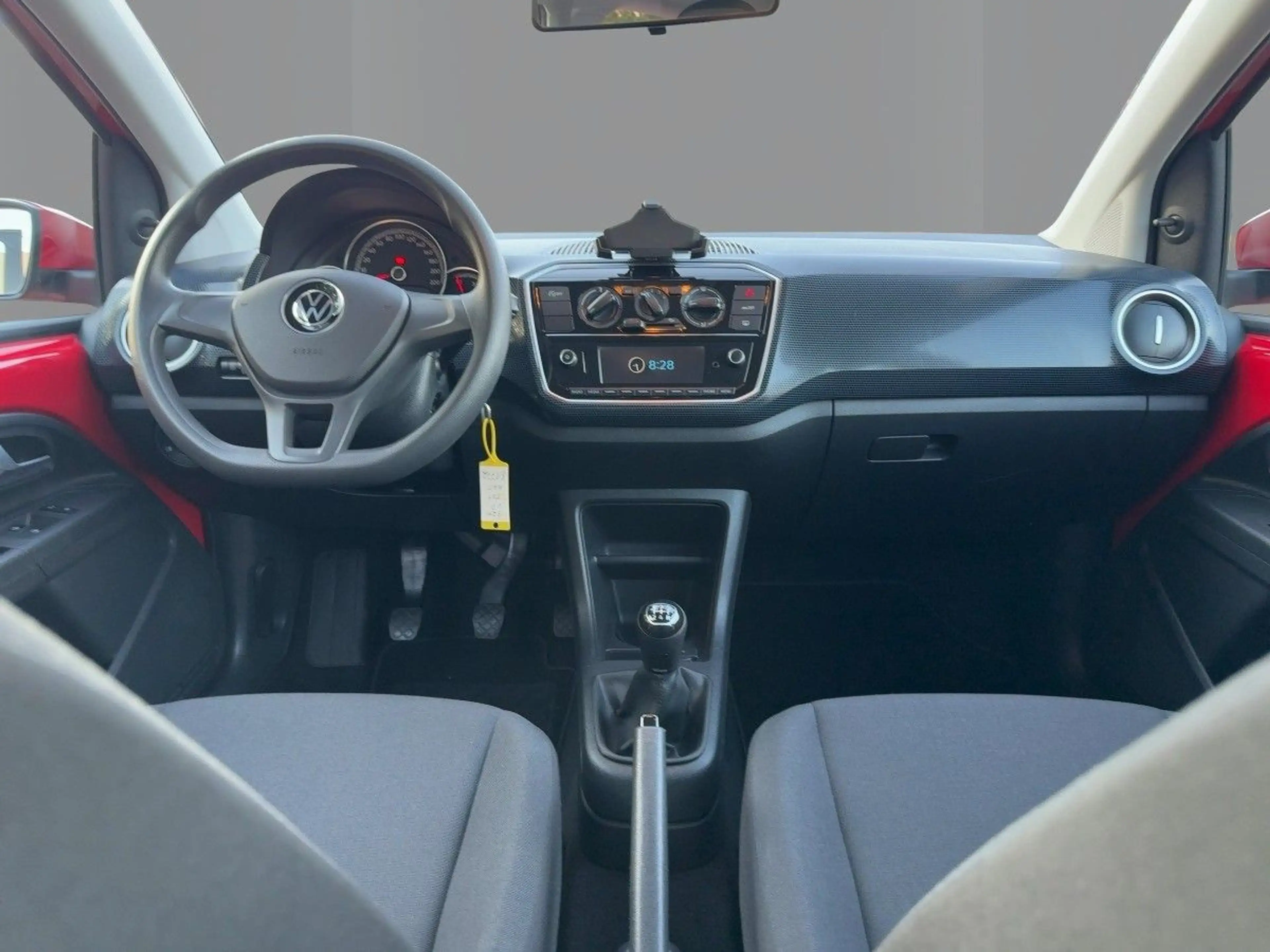 Volkswagen up! 1.0 Rückfahrkamera LED PDC — photo 12