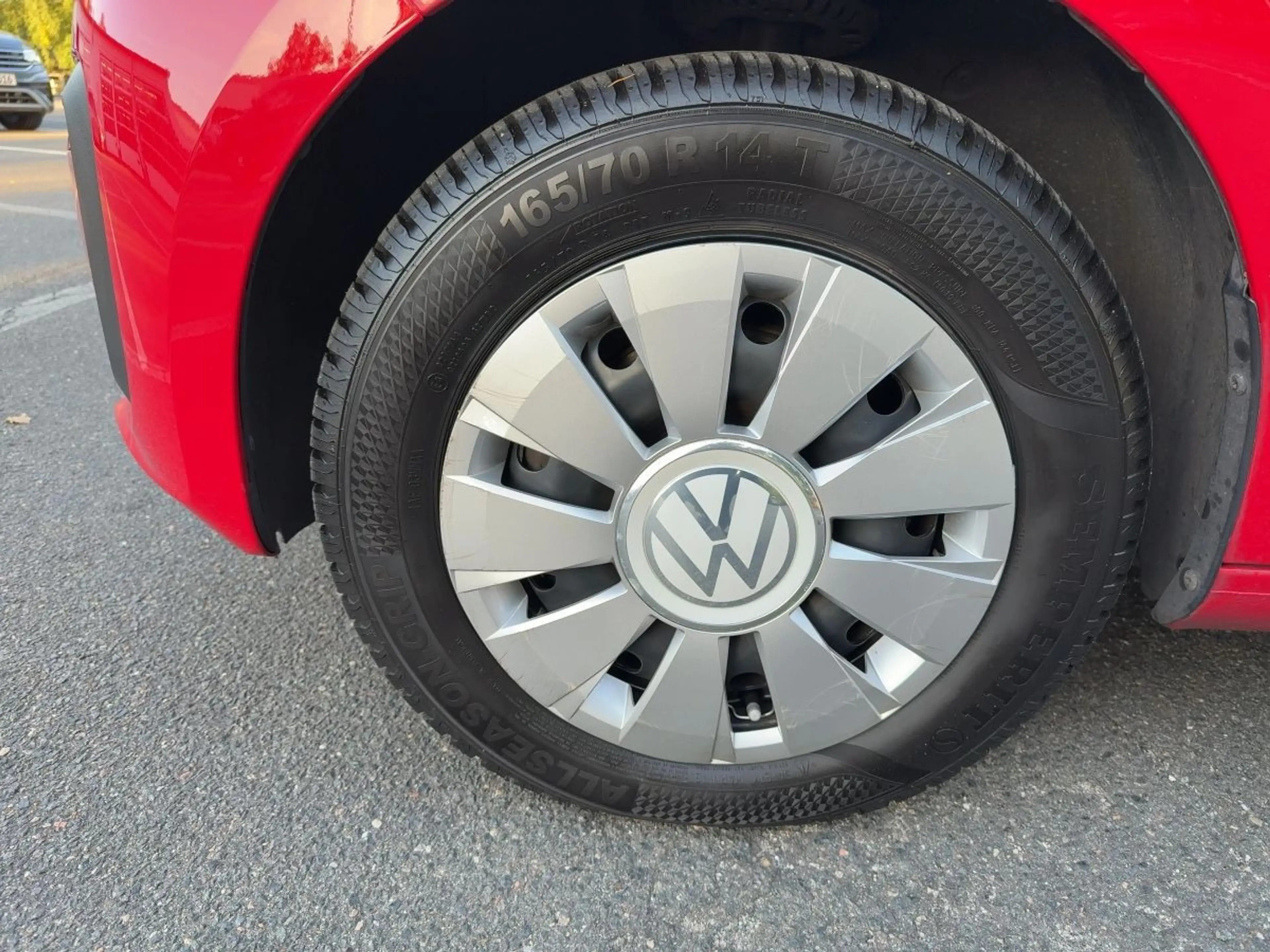 Volkswagen up! 1.0 Rückfahrkamera LED PDC — photo 15