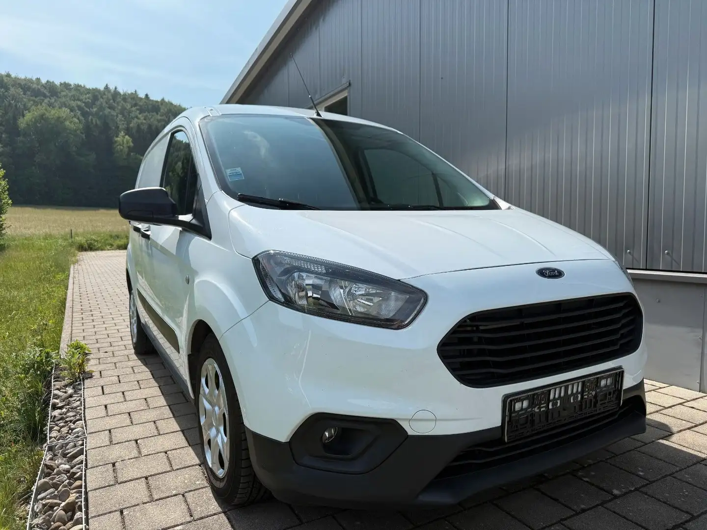 Ford Transit Courier ANSCHLUSSGARANTIE BIS 01.02.2027 Biały - 1