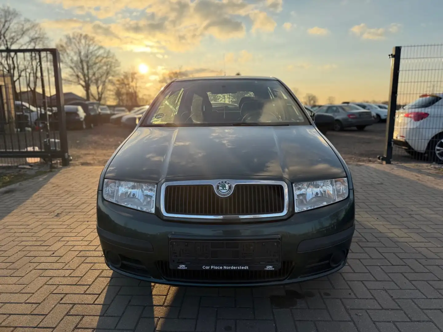 Skoda Fabia Cool Edition TÜV/KLIMAANLAGE/5 TÜRER zelena - 2