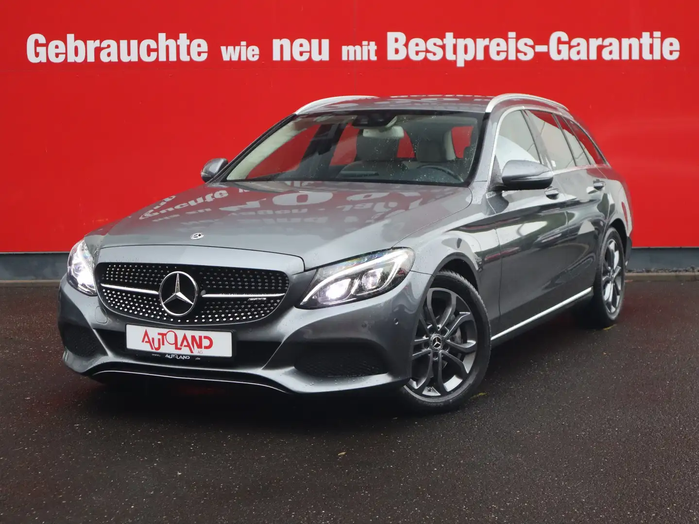Mercedes-Benz C 300 C300 T-Modell Avantgarde LED Navi Burmester PDC Grijs - 2