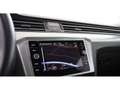 Volkswagen Passat Variant 2.0 TDI Aut LED AHK RADAR NAVI PDC Silber - thumbnail 17
