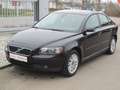 Volvo S40 1,8 Momentum Schwarz - thumbnail 2