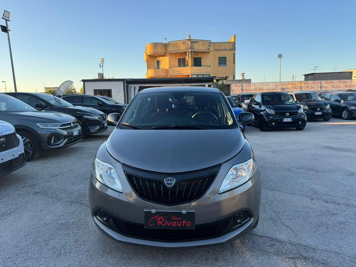 Lancia Ypsilon Ypsilon III 2021 1.0 firefly hybrid Gold s Grigio - 1