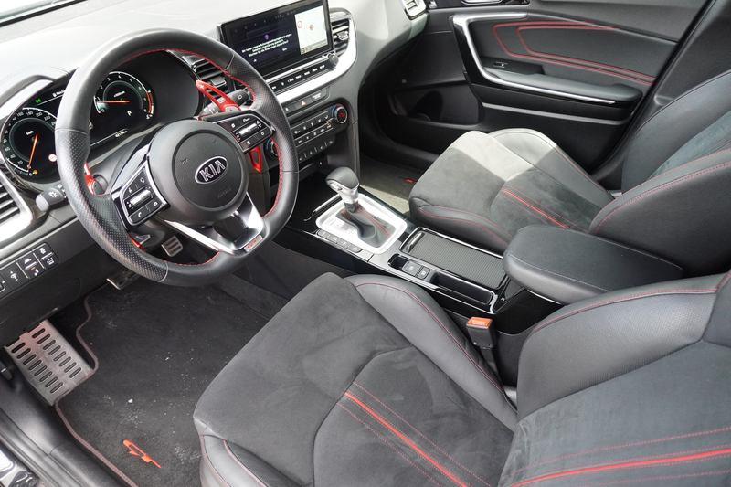 Kia ProCeed / pro_cee'd ProCeed GT 1.6 T-GDI LED ACC Kamera Keyless JBL — photo 10