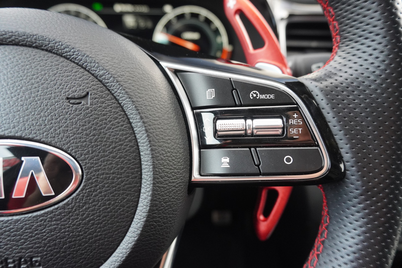 Kia ProCeed / pro_cee'd ProCeed GT 1.6 T-GDI LED ACC Kamera Keyless JBL — photo 15