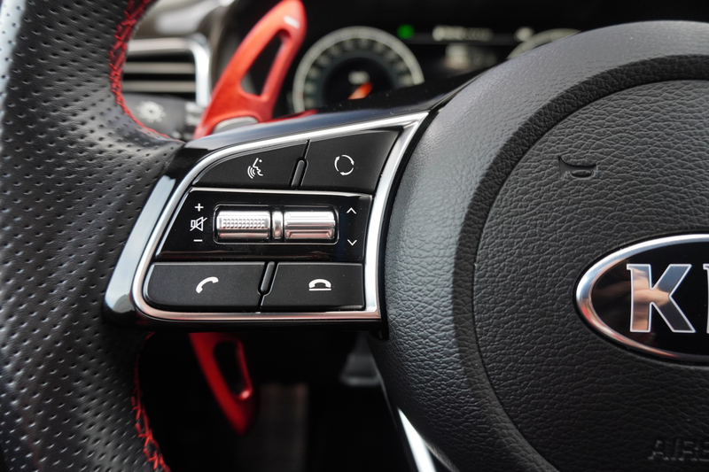 Kia ProCeed / pro_cee'd ProCeed GT 1.6 T-GDI LED ACC Kamera Keyless JBL — photo 14