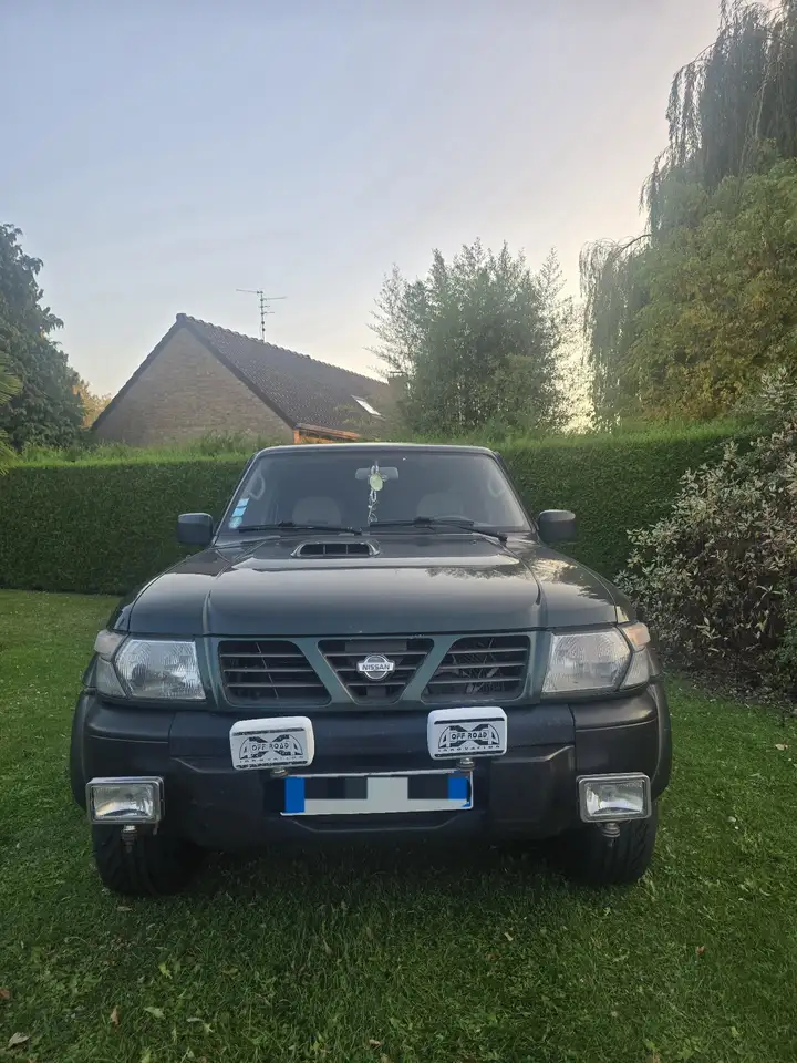 Nissan Patrol 2.8 TD6 Y1 Long Sport