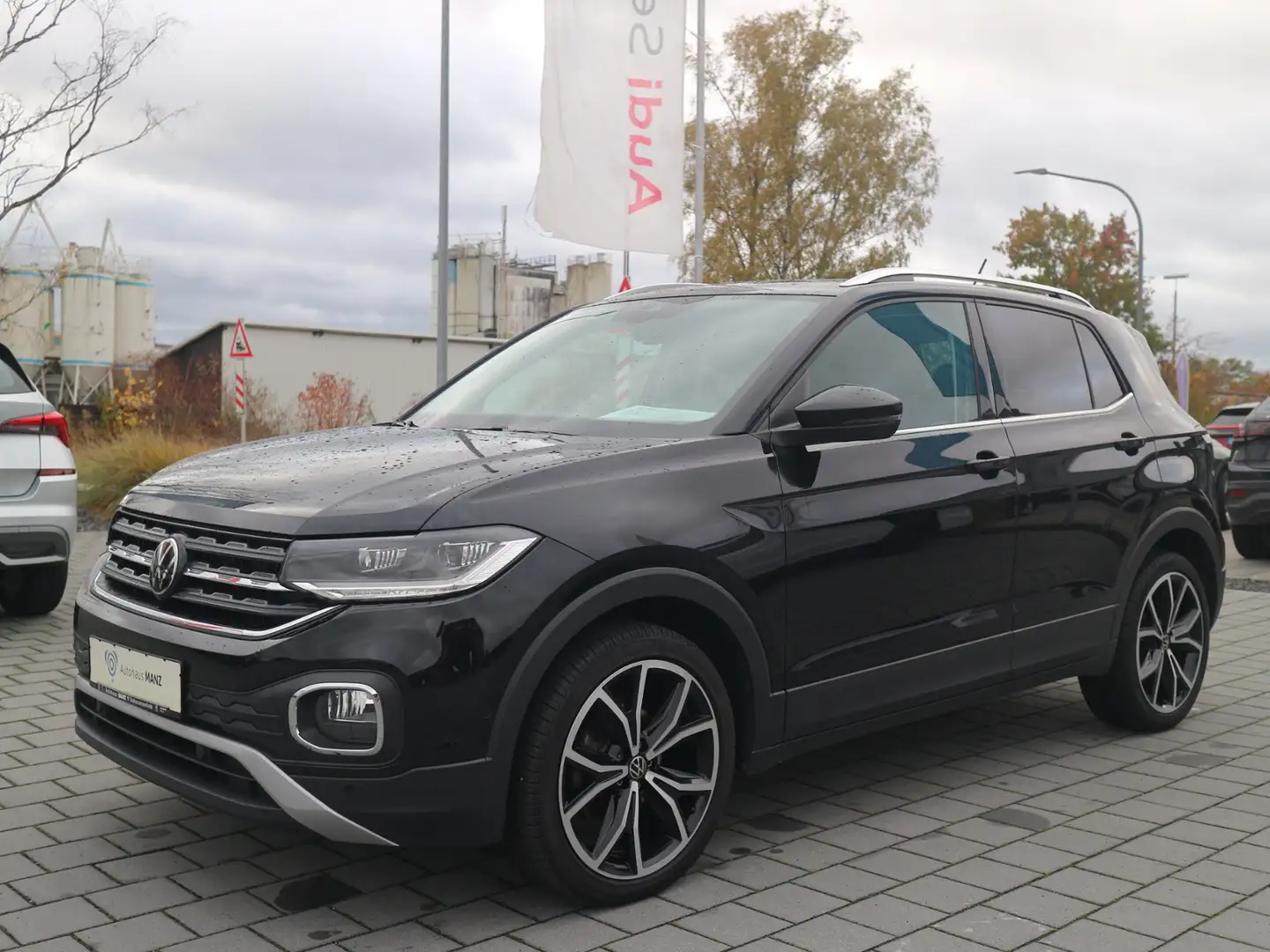 Volkswagen T-Cross 1.0 TSI Style KLIMA LED NAVI ALU Schwarz - 2