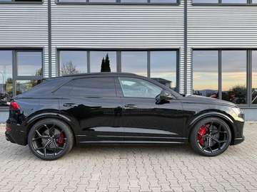 RSQ8 Performance Mod. 26 #AHK #RS Design rot