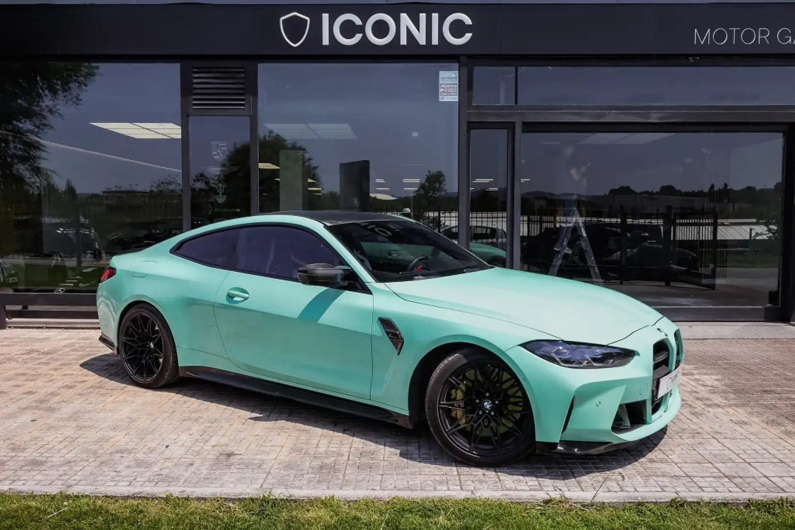 BMW M4 Coupé Competition Verde - 1
