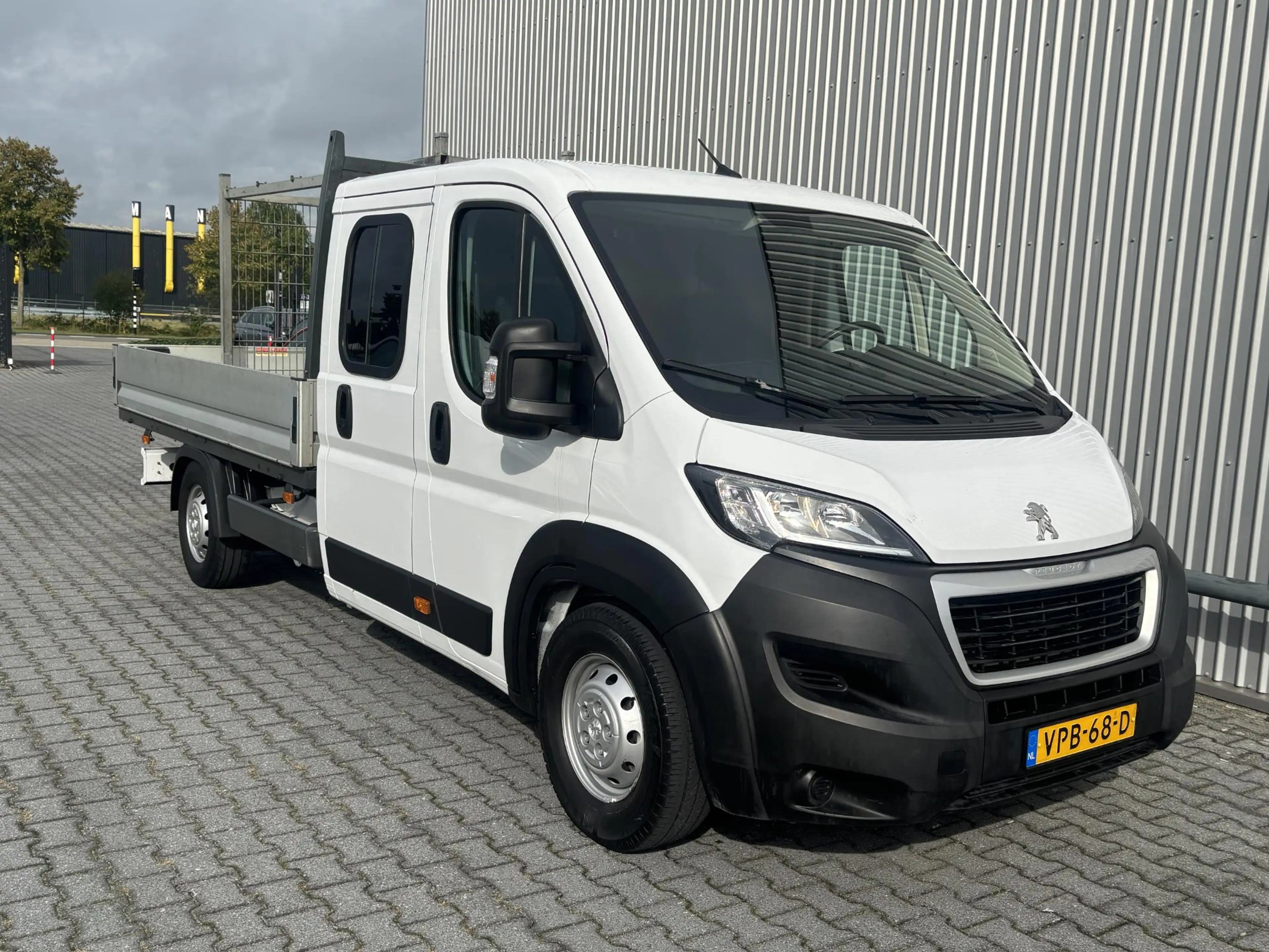 Peugeot Boxer 2.2 BlueHDi 165 L4*LUCHTVERING*HAAK*A/C*CRUISE* — photo 3