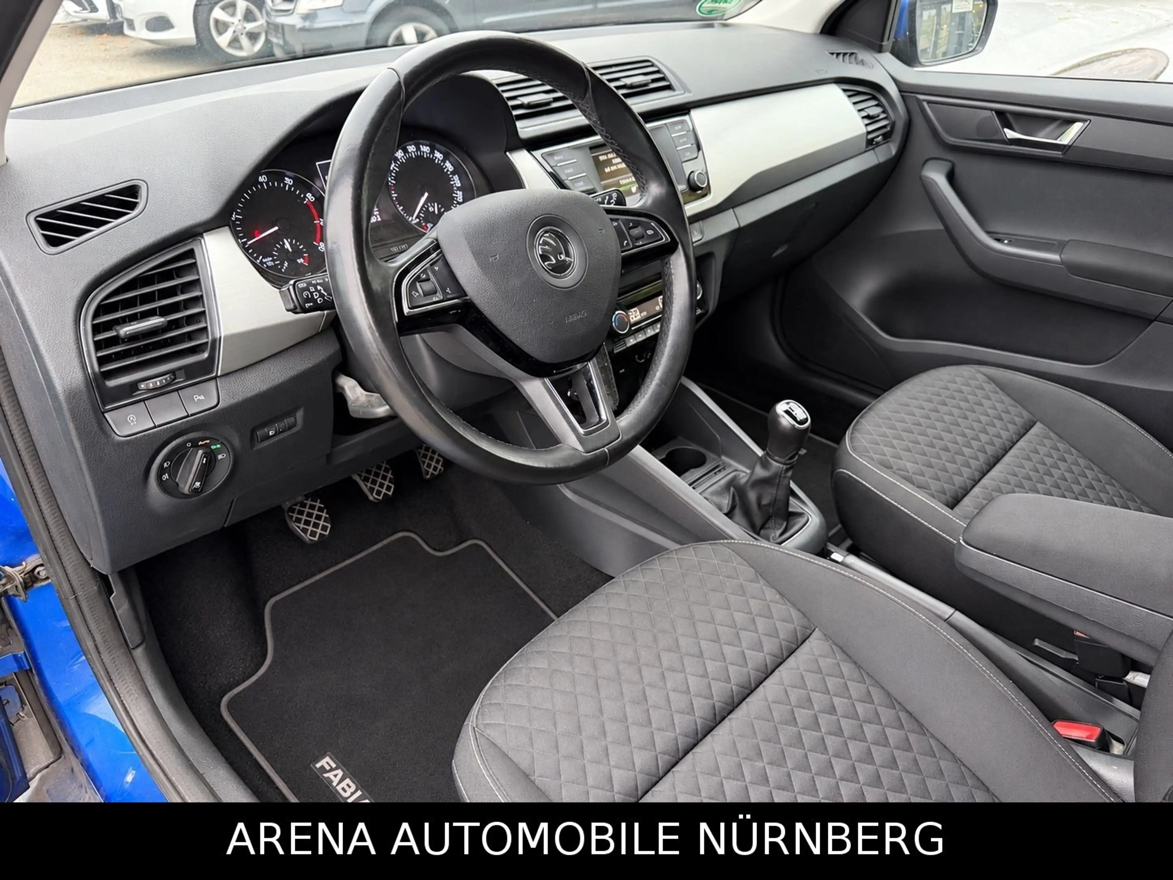 Skoda Fabia 1.0 Drive*Pdc*Sitzheizung*Tempomat*Alu*17" — photo 15