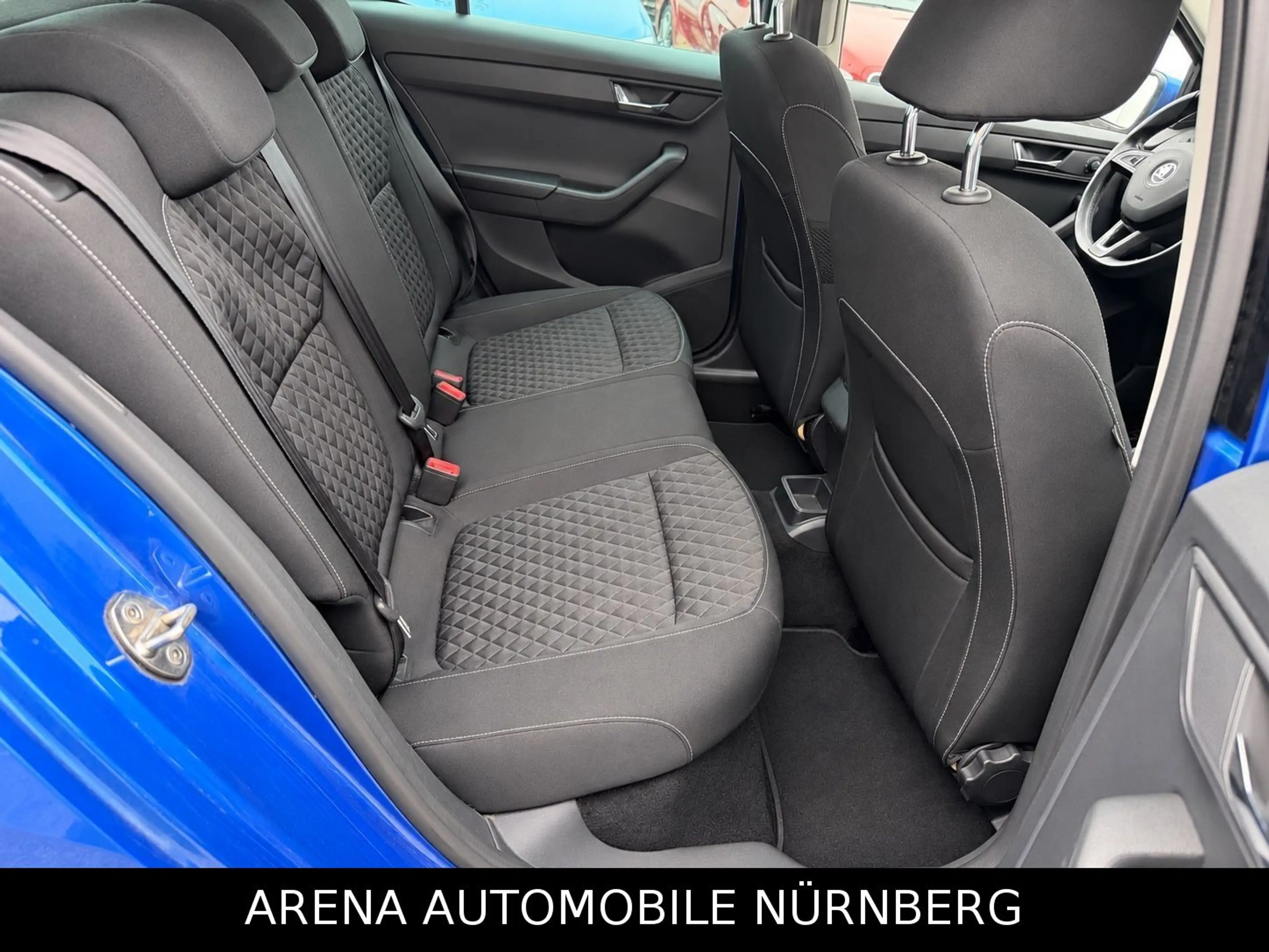 Skoda Fabia 1.0 Drive*Pdc*Sitzheizung*Tempomat*Alu*17" — photo 14