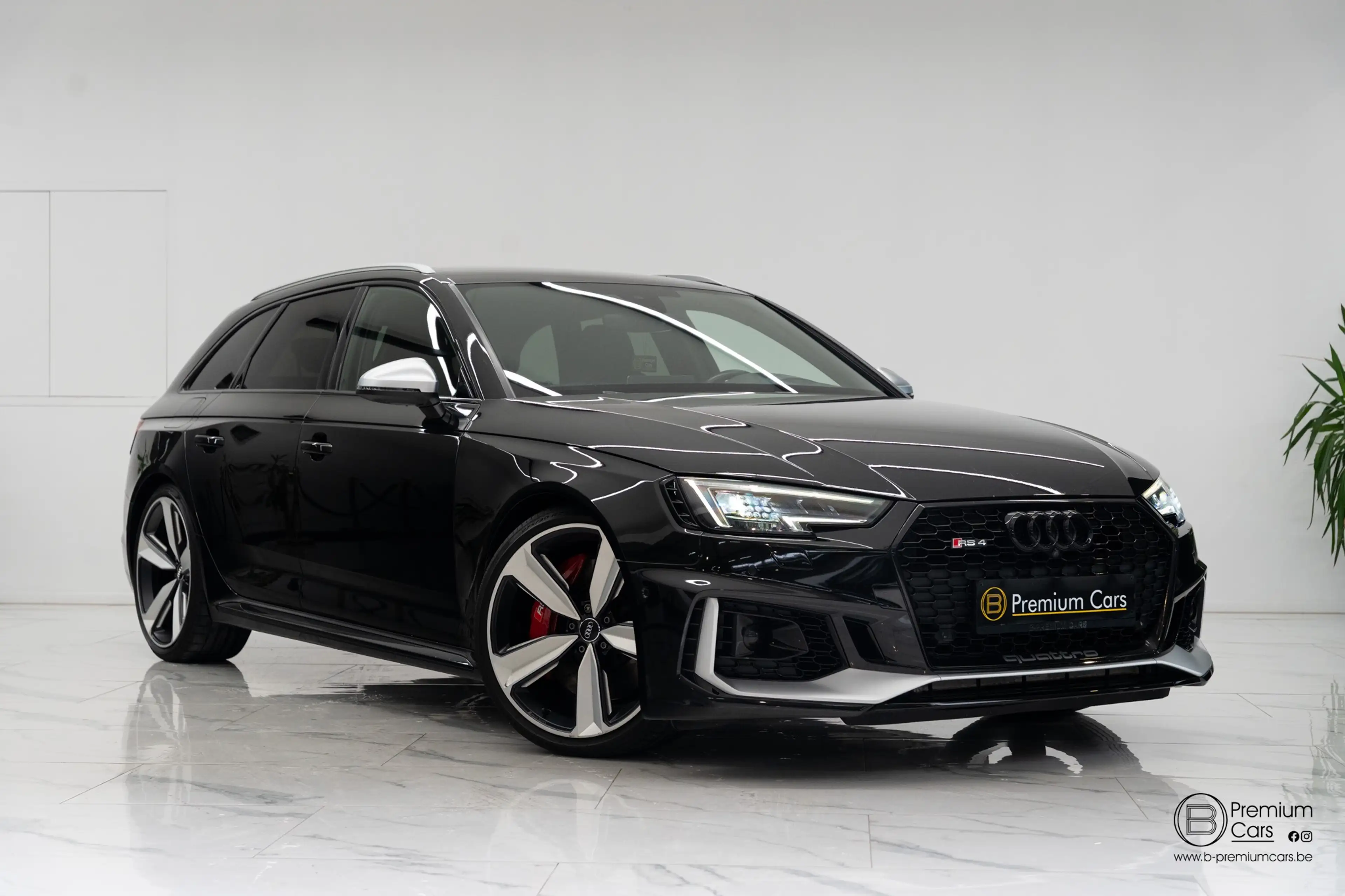 Audi RS4 Avant Quattro Exclusive! Swiss Spec! ACC, HUD, Massage! — photo 6